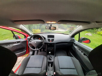 Peugeot 207, benzin 1,4 54kW, 2009, 99 tis. - 8