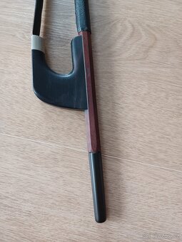 Slacik na kontrabas - 8