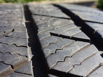 Passat/Superb/Octavia - zánovní zimní alu 17" 5x112 - 8