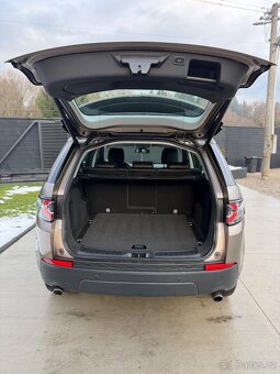 Land Rover Discovery 2.0 4x4 - 8