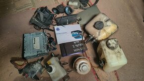 Gaz gazelle díly z vozu - 8