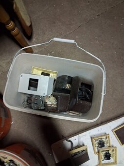 STARÉ JISTIČE A ZÁSUVKY - 8