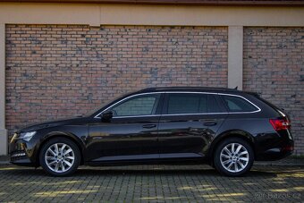 Škoda Superb 2.0 TDI SCR Live DSG - 8