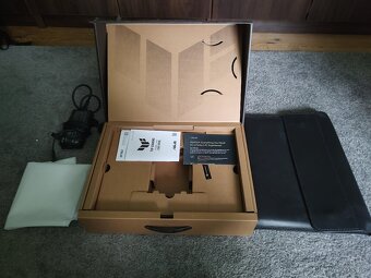 Herní notebook ASUS TUF Gaming F15 FX506HF-HN001W - 8