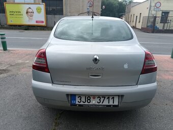 renault megane - 8