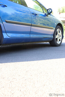 Peugeot 407 SW 2.2i - 8