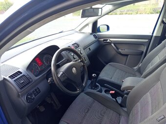 VW Touran 2.0TDi - 8