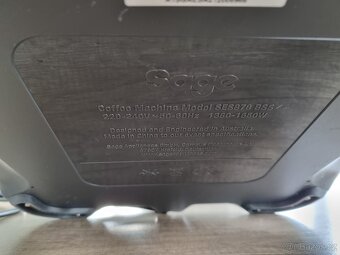 Zánovní kávovar Sage Barista Pro SES878 + Profi Barista Sada - 8