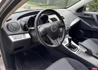 MAZDA 3 1.6 77 kW HIGH-LINE - BENZÍN - 8