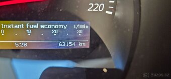 Prodám Suzuki Grand Vitara 2,4 124 kw 2011 - 8
