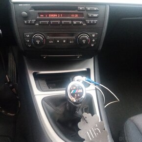BMW 1,116i (2005) na prodej za 75 000cz s celkovou výbavou - 8