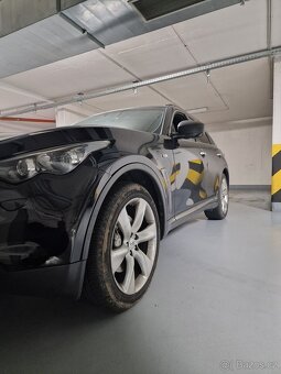 Infiniti FX50S Limited edition - 8