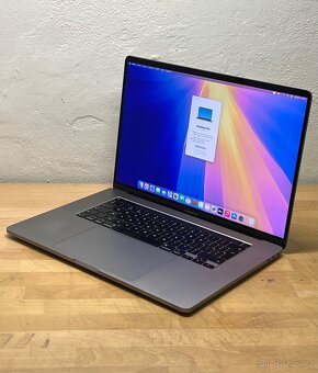 MacBook Pro 16” 2019 CTO/16GB RAM/i7/512GB SSD/ Záruka - 8