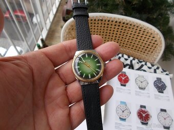 pekne v kompletu hodinky prim ala rolex rok 1981 funkcni - 8