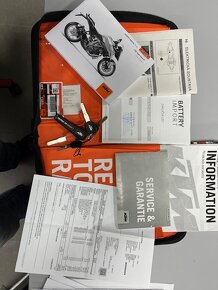 TKM 1290 SUPER DUKE GT - 8