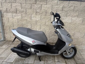 Aprilia leonardo 250 - 8
