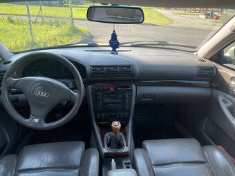 Audi a4 b5 2.4 v6 - 8