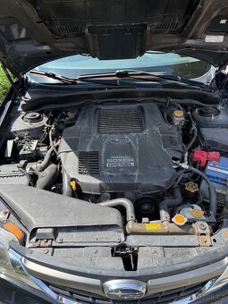 Subaru impreza 2.0D - 8