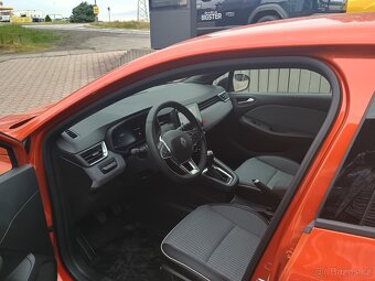Renault Clio techno TCe 90- předváděci vůz- minimální nájezd - 8