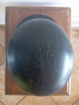 Německá helma M 40 - 8