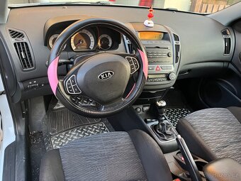 Kia Ceed 1.6 benzín 85kw - 8