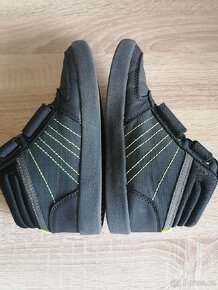 Černé kotníkové boty - 8