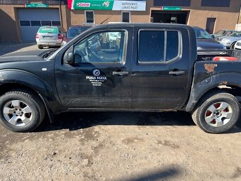 Nissan Navara 2.5dci 4x4  D40 - 8