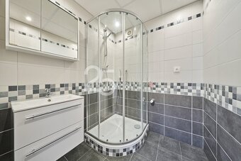 Prodej bytu o dispozici 3+1 s lodžií po kompletní rekonstruk - 8