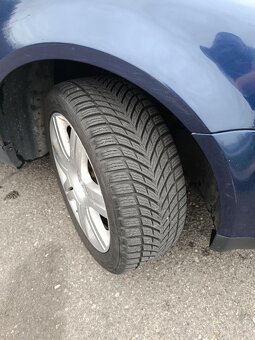 VOLKSWAGEN PASSAT 1,9 TDI 96 KW, r. v. 2002 - 8