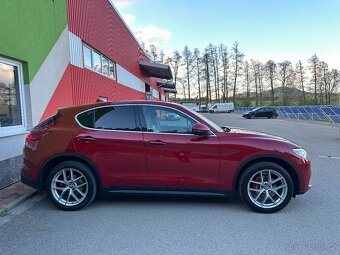 Alfa Romeo Stelvio 2.0T SUPER Q4 280cv - 8
