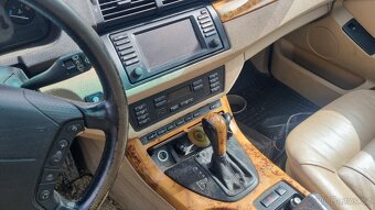 Prodám díly na BMW X5 E53 - 8