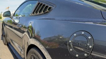 FORD MUSTANG 5.0 GT - 8