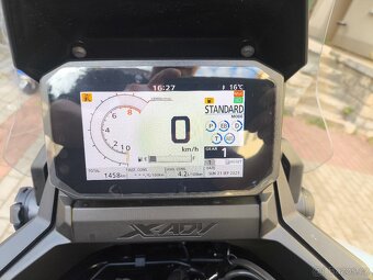 Honda X-ADV 750 - 8