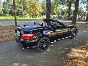 Mercedes SLK 350 AMG - 8