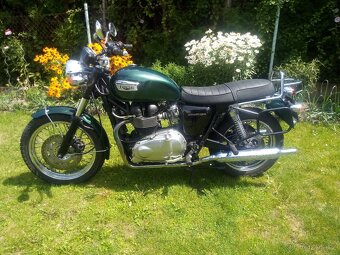 Triumph bonneville 865 - 8