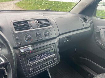 ŠKODA ROOMSTER 1.2 TSI 64 kW - 8