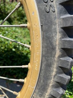 Yamaha YZ 250 1982 - 8