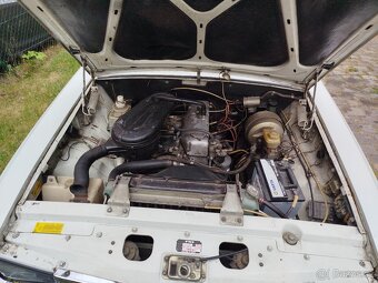 Volha GAZ 3102 - 8