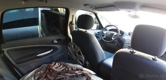 Ford S-Max nafta - prodám použité náhradní díly - 8