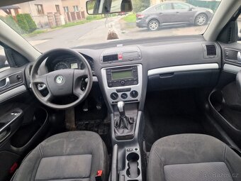 Škoda 2 combi Scout 4x4 předělané 2005 1.9TDI 77kw Stav tach - 8