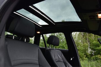 BMW 330d LCI M-paket | Logic7 | panorama | servis - 8