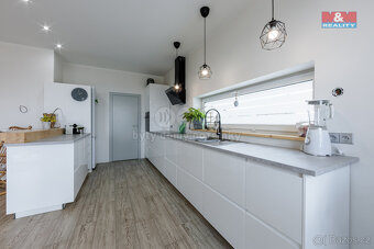 Prodej rodinného domu, 137 m², Hory - 8