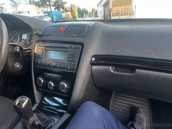 Octavia 2 1.9 tdi 77kw. - 8