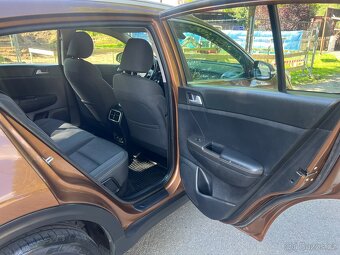 KIA SPORTAGE 1.6 GDI - 8