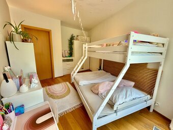 Prodám byt 2+kk 53m2 Košíře, Zahrada 105 m2, Garážové stání - 8