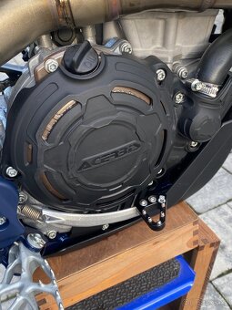 Husqvarna 350 FE 2025 NOVÁ MOTORKA - 8