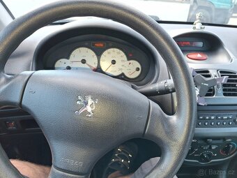 Peugeot 206, 1.4 - 8