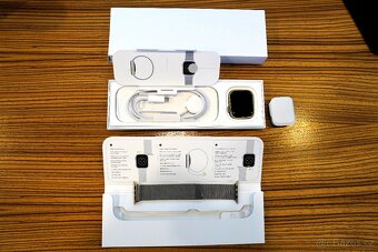 Apple Watch Series 9 45mm Cellular Gold s milánským tahem - 8