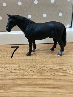Schleich koně - 8