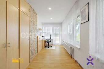 Prodej bytu 5+1 163m2 + zahrada, Filmové ateliéry - Vrchy - - 8